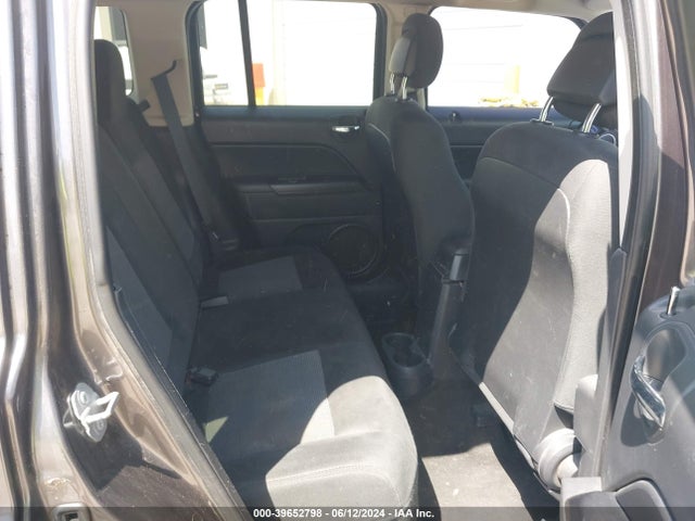 1C4NJPBA5FD399202 Jeep Patriot Altitude Edition