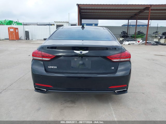 Hyundai Genesis 3.8 2015 KMHGN4JE9FU032539 Image 16