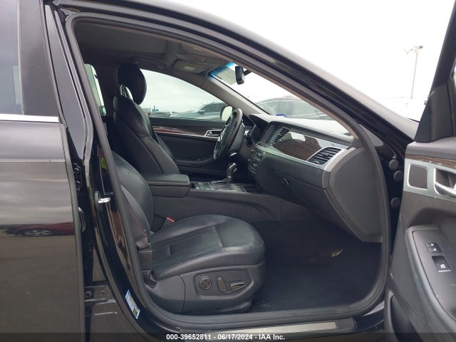 Hyundai Genesis 3.8 2015 KMHGN4JE9FU032539 Image 5