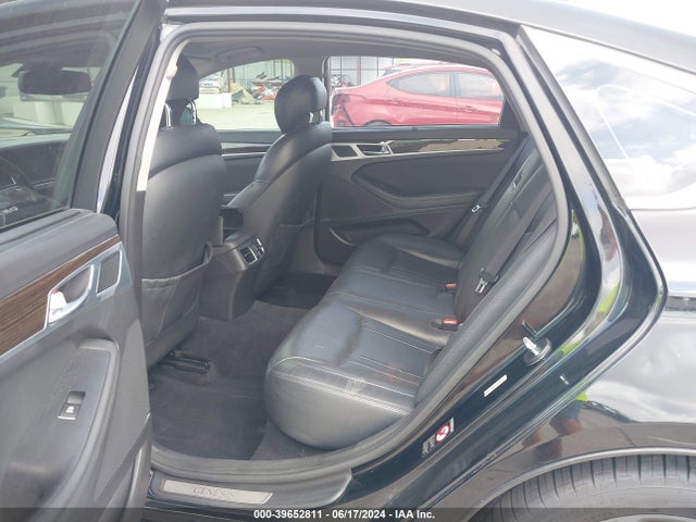 Hyundai Genesis 3.8 2015 KMHGN4JE9FU032539 Image 8