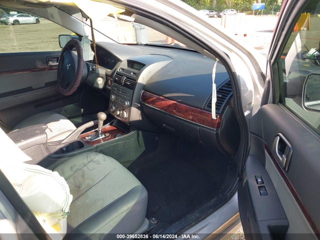 2011 MITSUBISHI GALANT 4A32B3FF9BE008083 Photo 4