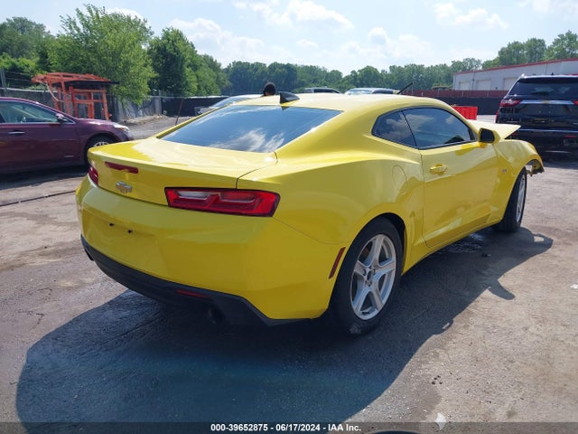 Chevrolet Camaro 1lt 2017 1G1FB1RS5H0113851 Image 4