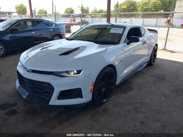 Chevrolet Camaro 1ss 2018 1G1FE1R79J0143802 Image 2