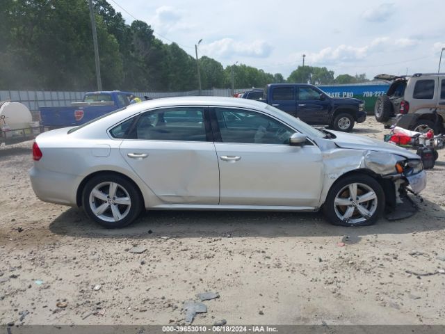 1VWAS7A3XEC027564 Volkswagen Passat 1.8t Wolfsburg Edition