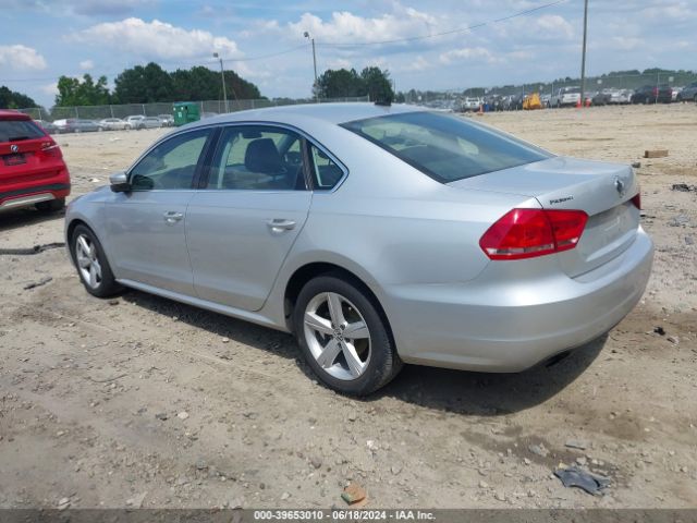 1VWAS7A3XEC027564 Volkswagen Passat 1.8t Wolfsburg Edition