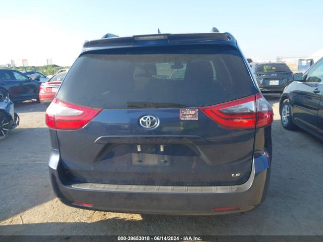 5TDKZ3DC1LS042747 Toyota SIENNA LE