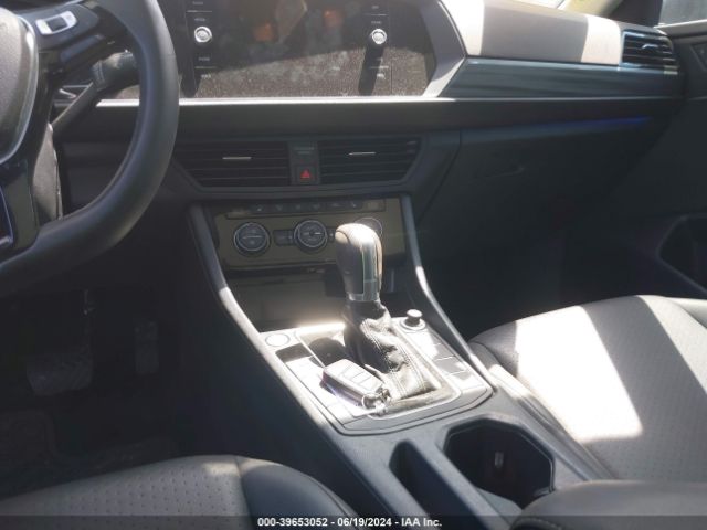 3VWE57BU5KM268071 Volkswagen Jetta 1.4t Sel