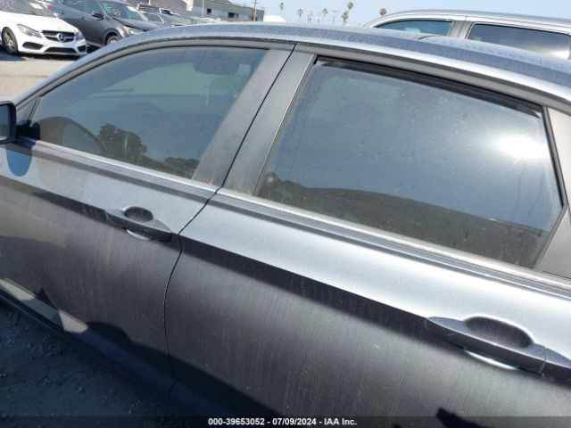 3VWE57BU5KM268071 Volkswagen Jetta 1.4t Sel