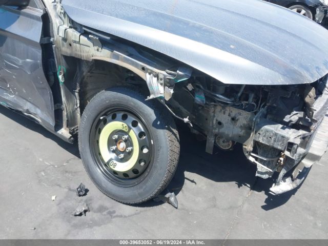 3VWE57BU5KM268071 Volkswagen Jetta 1.4t Sel