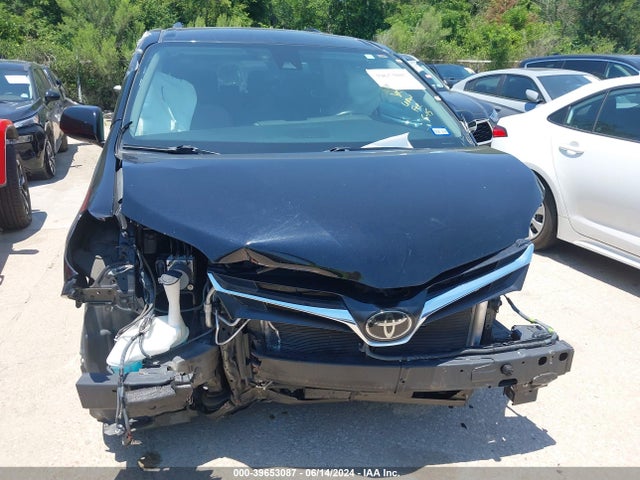 Toyota SIENNA LE 2020 5TDKZ3DC9LS064219 Image 13