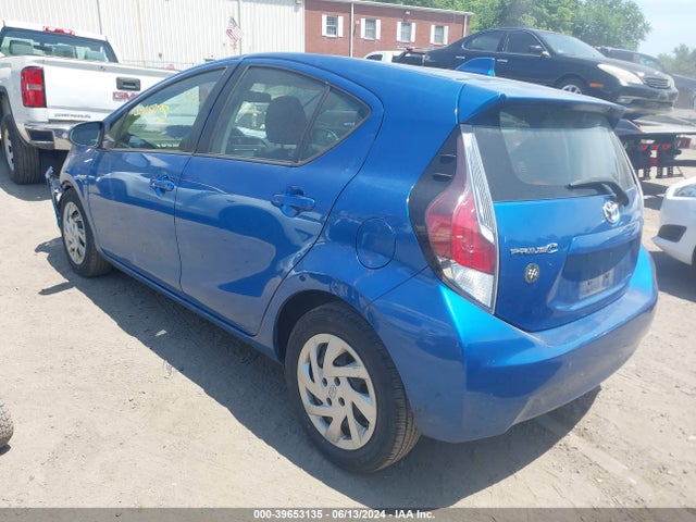 Toyota Prius C Two 2015 JTDKDTB3XF1096213 Image 3