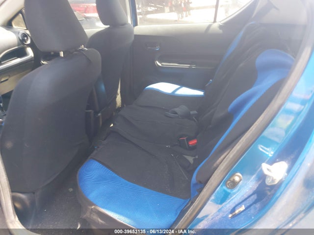 Toyota Prius C Two 2015 JTDKDTB3XF1096213 Image 8