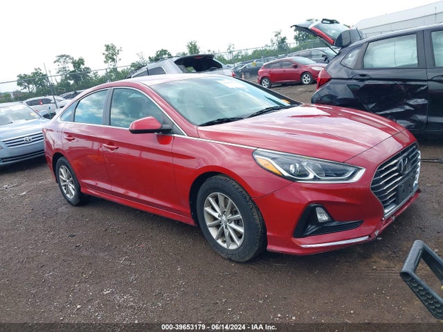 Hyundai SONATA SE 2019 5NPE24AF8KH790289 Image 1