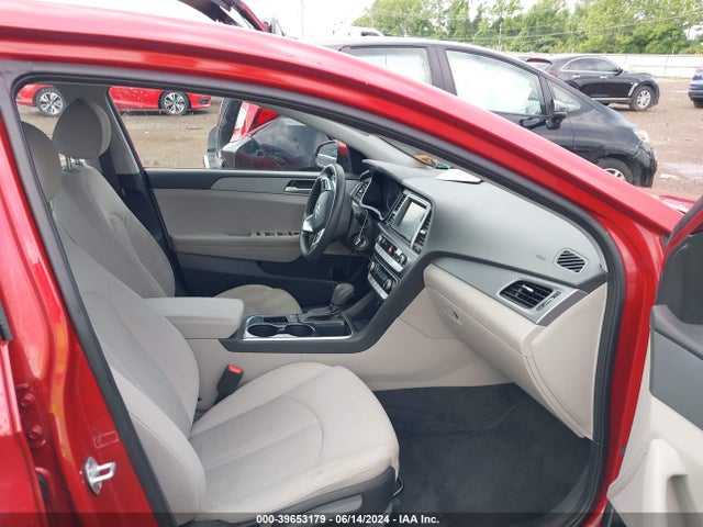 Hyundai SONATA SE 2019 5NPE24AF8KH790289 Image 5