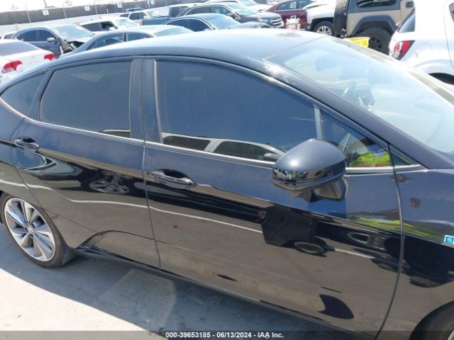 JHMZC5F34JC013264 Honda Clarity Plug-in Hybrid Touring