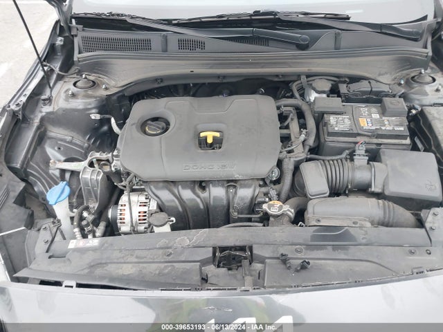 3KPF24AD8NE478162 KIA Forte Lxs