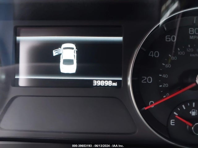 3KPF24AD8NE478162 KIA Forte Lxs