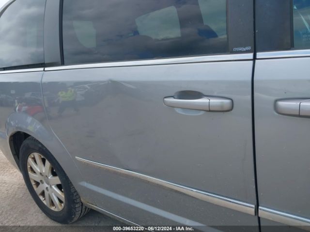 2014 CHRYSLER TOWN & COUNTRY 2C4RC1BG1ER216046 Photo 5