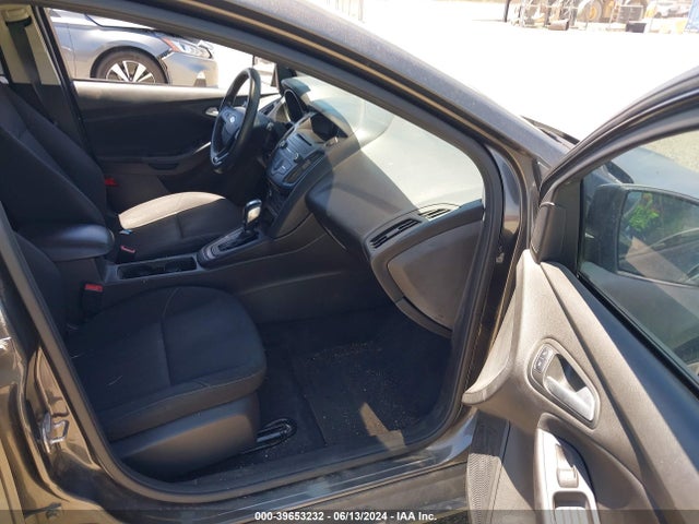 Ford FOCUS SE 2015 1FADP3K22FL326148 Image 5