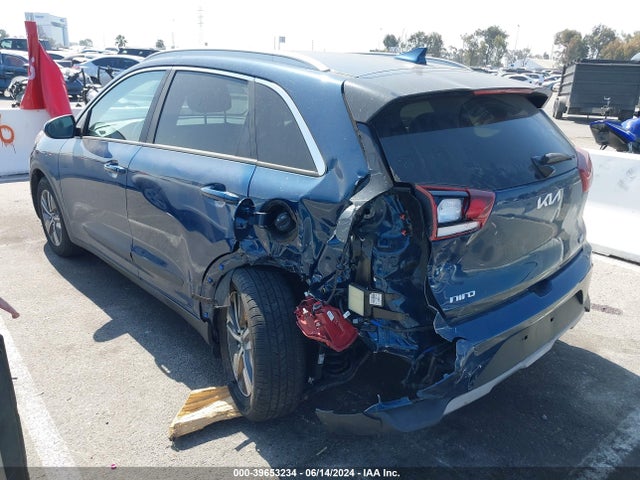 KIA Niro Lxs 2022 KNDCB3LC4N5545868 Image 3