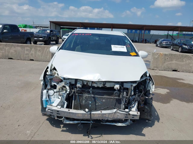 Toyota Prius Three 2015 JTDKN3DU5F0395052 Image 19