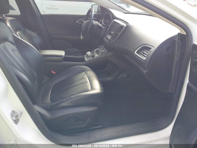 1C3CCCCG6FN519973 Chrysler 200 C