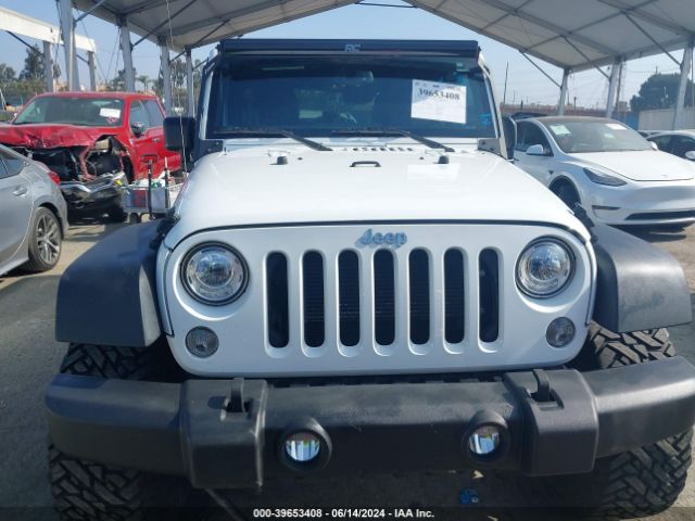 1C4BJWDG6JL816517 Jeep Wrangler Jk Unlimited Sport S 4x4