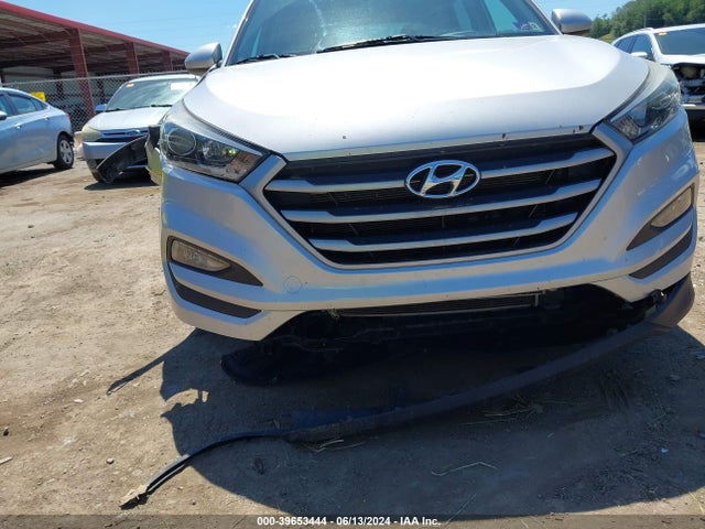 Hyundai TUCSON SE 2017 KM8J3CA45HU520113 Image 12