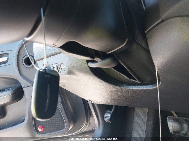 Chrysler 300 2014 2C3CCAGG2EH381600 Image 11