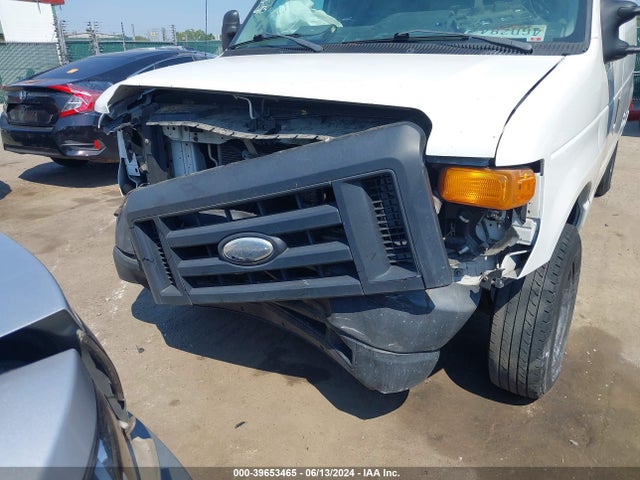 Ford E-250 Commercial 2014 1FTNE2EW0EDA39803 Image 18