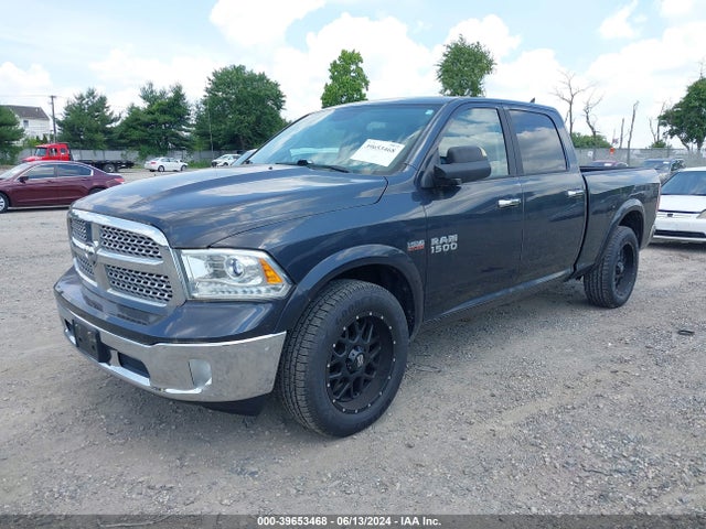 1C6RR7VTXHS592488 RAM 1500 Laramie  4x4 6'4 Box