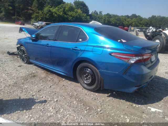 4T1B61HK6JU043427 Toyota CAMRY XSE