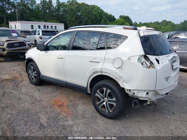 Toyota RAV4 LE 2016 JTMZFREV1GJ081805 Image 3
