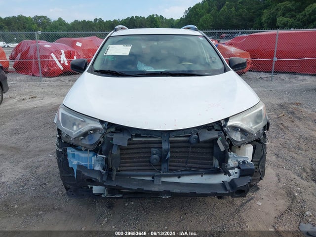 Toyota RAV4 LE 2016 JTMZFREV1GJ081805 Image 6