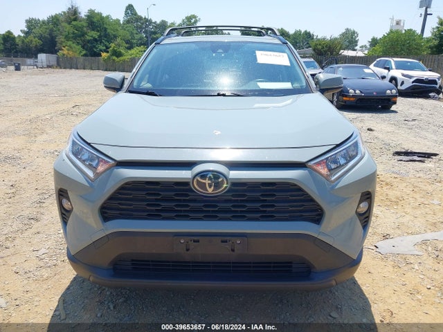 Toyota Rav4 Xle 2019 JTMP1RFV3KD013887 Image 12