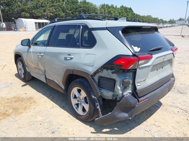 Toyota Rav4 Xle 2019 JTMP1RFV3KD013887 Image 3