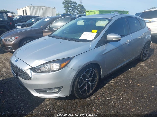 Ford FOCUS SEL 2018 1FADP3M25JL242699 Image 2