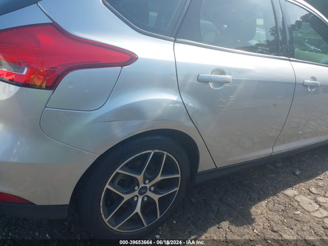 Ford FOCUS SEL 2018 1FADP3M25JL242699 Image 6