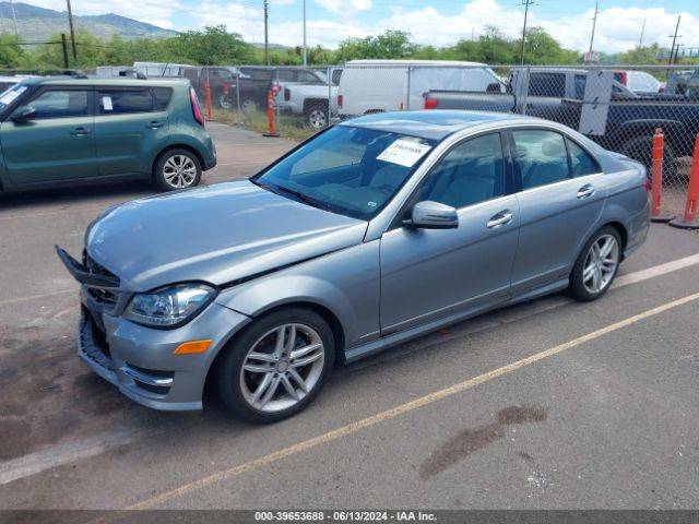 WDDGF4HB0EA965961 Mercedes-Benz C 250 Luxury/sport