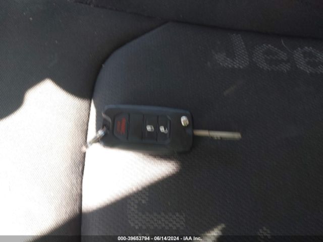 ZACCJBAT1FPC21897 Jeep Renegade Sport