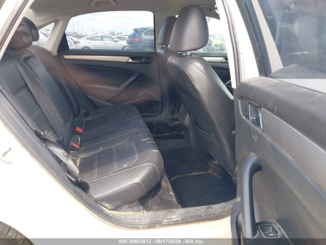 1VWAS7A39FC007470 Volkswagen Passat 1.8t Wolfsburg Edition