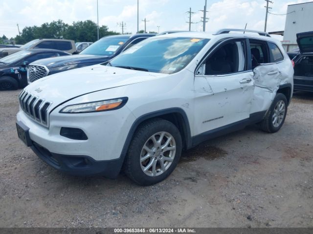 1C4PJLLBXJD590695 Jeep Cherokee Latitude Plus Fwd