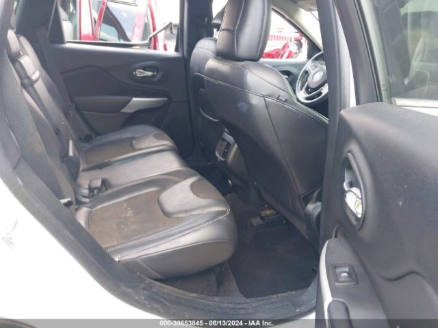 1C4PJLLBXJD590695 Jeep Cherokee Latitude Plus Fwd