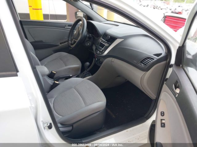 KMHCT4AE6FU810011 Hyundai ACCENT GLS