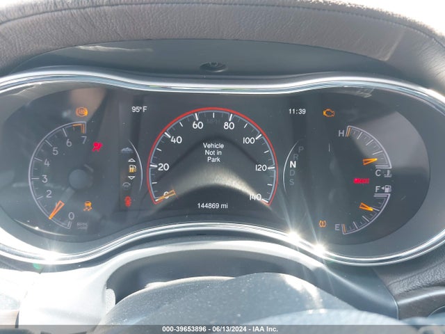 1C4RJFCG3EC586053 Jeep Grand Cherokee Overland