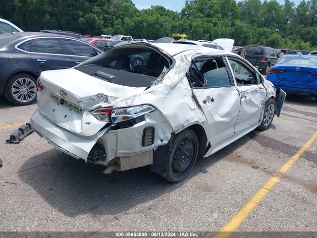 Toyota COROLLA LE 2021 5YFEPMAE3MP247253 Image 4