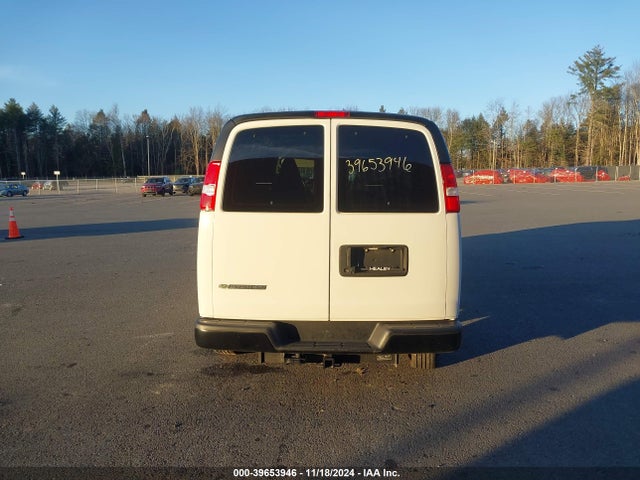 1GCZGHFP0N1281806 Chevrolet Express Cargo Rwd 3500 Extended Wheelbase Wt