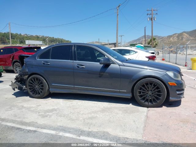 WDDGF4HB4ER305679 Mercedes-Benz C 250 Luxury/sport