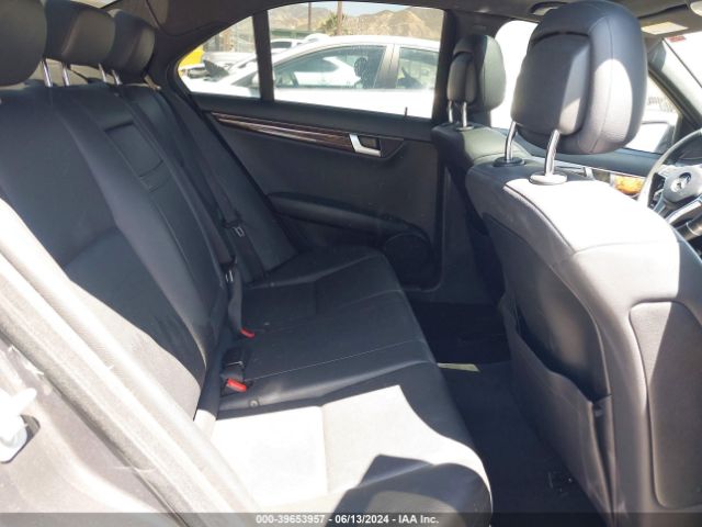 WDDGF4HB4ER305679 Mercedes-Benz C 250 Luxury/sport