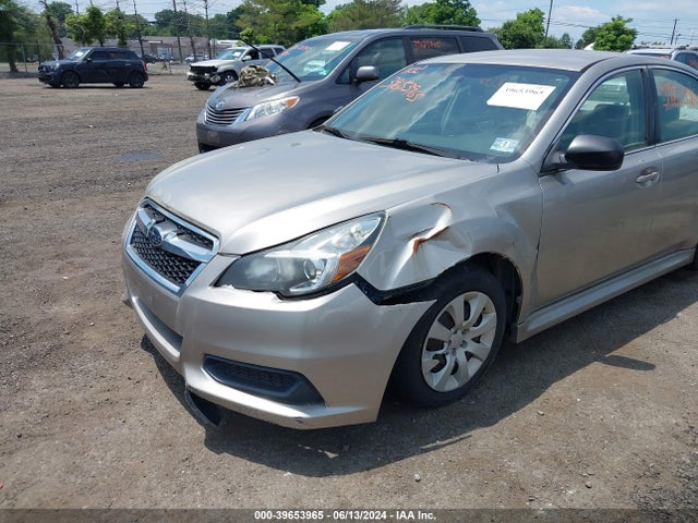 Subaru Legacy 2.5i 2014 4S3BMBA68E3026654 Image 6